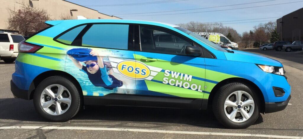 FOSS SWIM SCHOOL’S SPLASHY SUV WRAP
